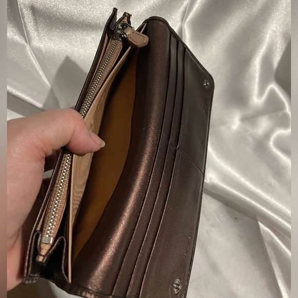 PRADA - Vintage! FULL INCLUSION Metallic Chocolate Soft Calf Leather Long Wallet - Picture 9 of 13